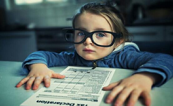 比玩手机更伤孩子眼睛的，是这6件事！甚至还会大脑萎缩