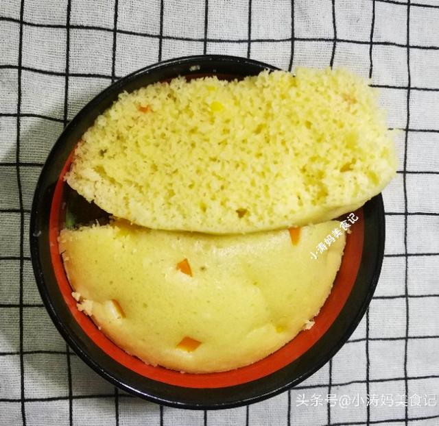 想吃蛋糕，教你15分钟做三个，不用烤箱不用打发，操作零失败