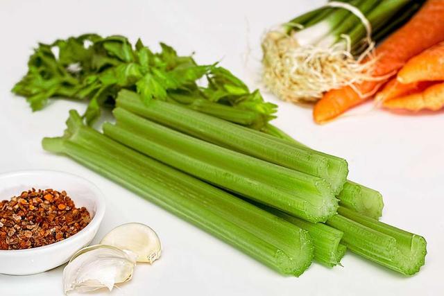 宝宝一岁之前这些蔬菜不能吃，很多宝妈都当耳边风
