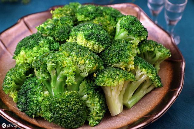 不要错过宝宝咀嚼训练的黄金时期，宝宝吐食、不爱吃饭全解决！