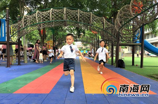 萌娃登场！海南超级宝宝趣味运动会初赛第十场在海口市龙桥镇中心幼儿园举行