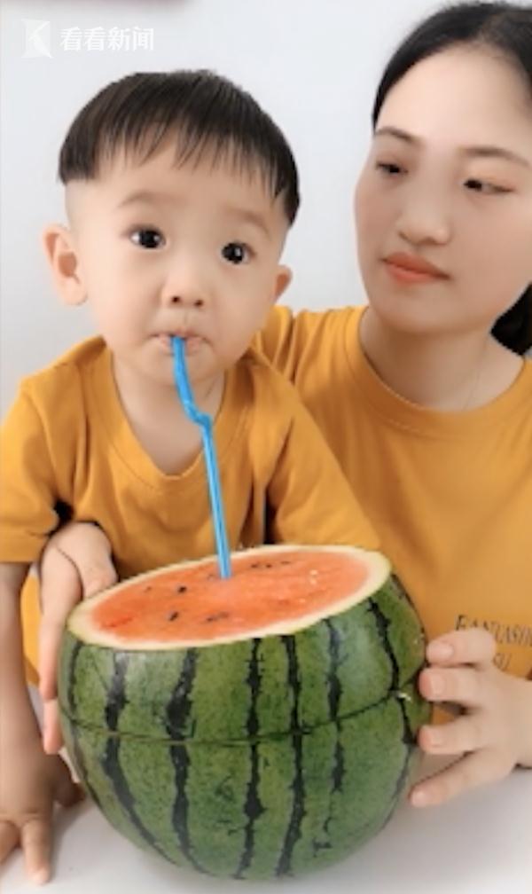 90后妈妈花式喂药笑翻网友 萌娃：宝宝心里苦