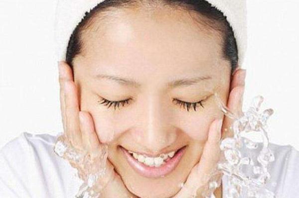 女性产后多久能碰凉水？想要子宫恢复得好，最好别少于这个天数