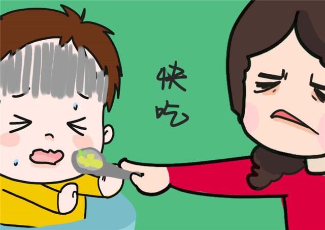 孩子吃饭总是“剩一半”？专家坦言：家长别追着喂，3招轻松搞定