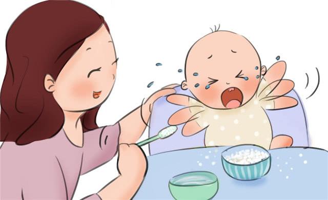 孩子吃饭总是“剩一半”？专家坦言：家长别追着喂，3招轻松搞定