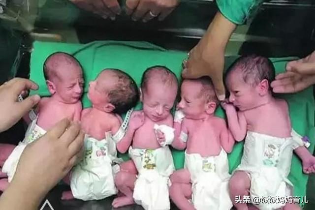 周家喜得五胞胎，爷爷一口气贡献5个好名字，全家竖起大拇指夸赞