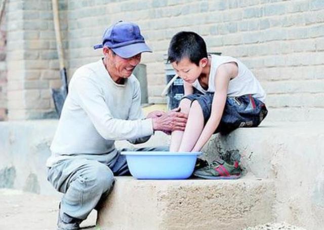 男人的生育力很强大，到了多少岁还能有孩子？