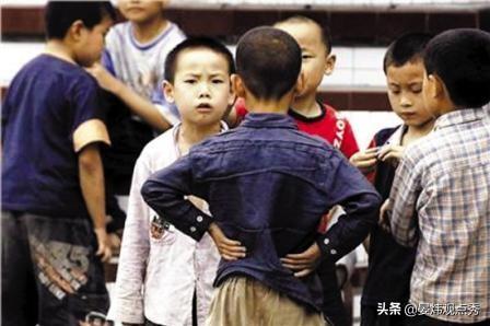 孩童打闹引家长互殴，如此护犊行吗？