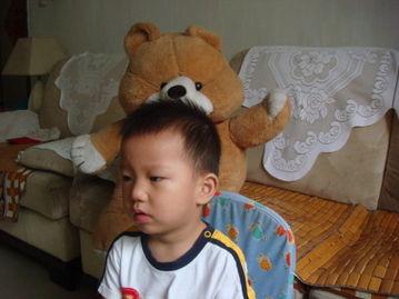 劝告：睡前常对孩子做这3件事？积食难长个！为孩子好的，快停手