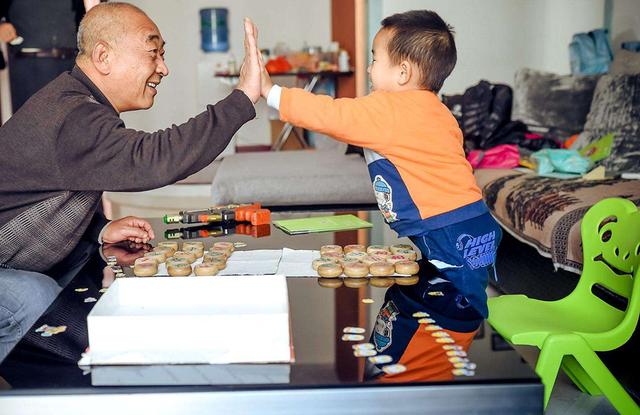 烦！爷爷奶奶太宠孩子该怎么办？记得转给身边需要的家长