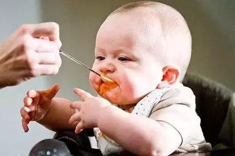 宝妈看过来：给辅食中添加这个，可以促进宝宝智力发育！