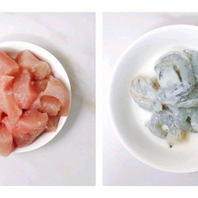 10M+迷你鲜虾猪肉馄饨：宝宝辅食营养食谱菜谱
