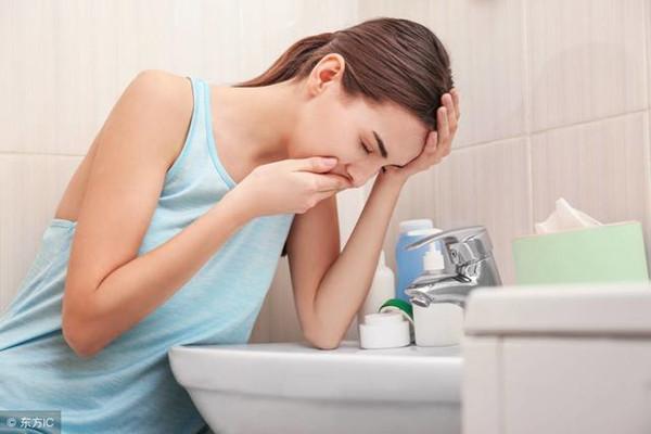 结婚3年终生女，宝宝顺产后却把医生吓了一跳！过量补钙惹了祸？
