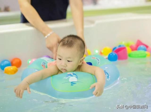 “我最后悔的，就是没让大宝从小坚持婴儿游泳