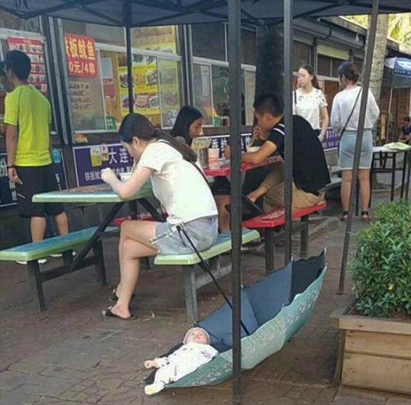 90后妈妈带娃不靠谱？这几个方面的优势，80后妈妈未必比得上