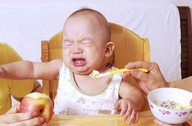 为什么现在爱积食的宝宝那么多？未必是吃多了，这三种原因别忽视