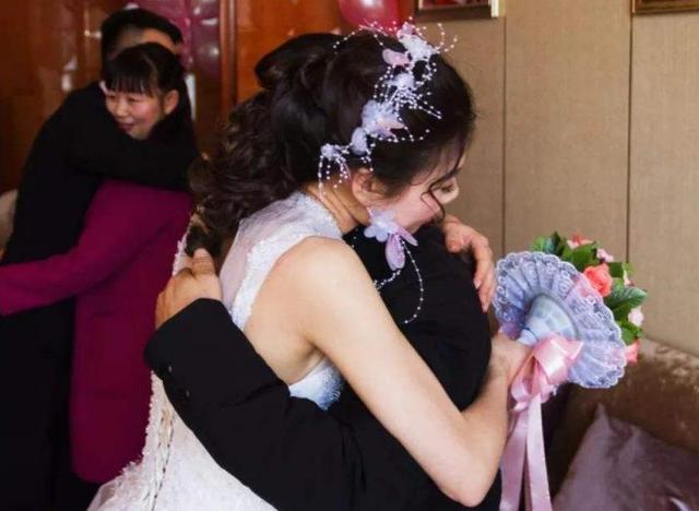 女人出现这3个感觉时，应该是要排卵了，抓住受孕时机