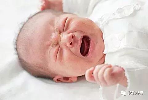 解决宝宝的睡眠问题，就得狠下心来让他们哭