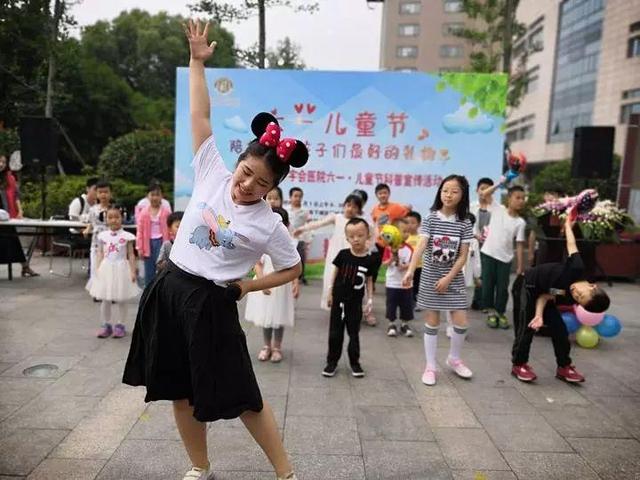 妈妈崩溃：儿子预测身高只有1米67！这两个坏习惯害了他