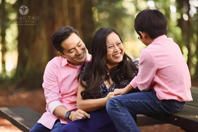 孩子不听话还嫌你唠叨，掌握这六种沟通技巧，你说了孩子就会听