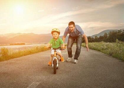 孩子在幼儿园很喜欢告状是好事还是坏事？家长该如何引导？