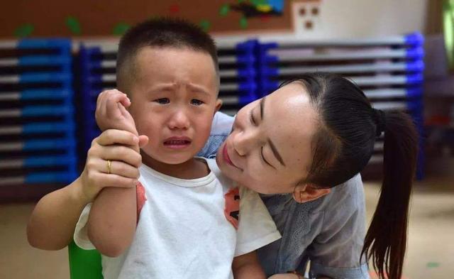 经常亲吻，最容易感染这种细菌，还很有可能增加胃癌的危险