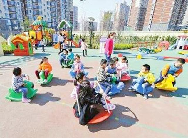 “你家孩子太金贵，我们赔不起”，孩子被孤立，原因和家长有关