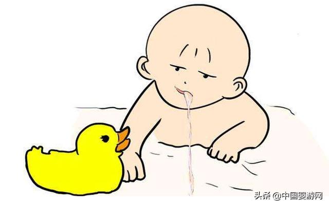 「小知识」宝宝吐奶的原因及解决方法，赶紧收藏吧
