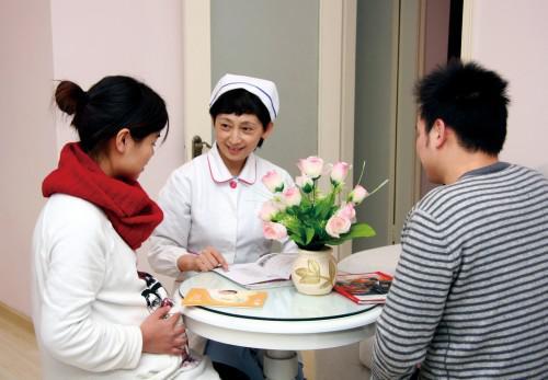 宝妈喜怀二胎宝宝，怀孕34周却被医生催剖，得知原因后全家都乱了