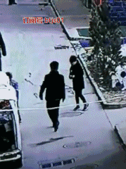 好奇心不是孩子“犯熊”的借口，守护孩子好奇心，你真的做对了？