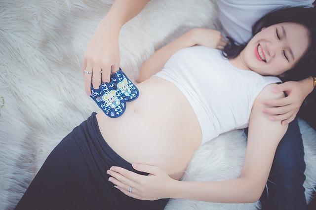 生完娃后你的胎盘去哪儿了？有人包馄饨，有人贩卖，还有人…...