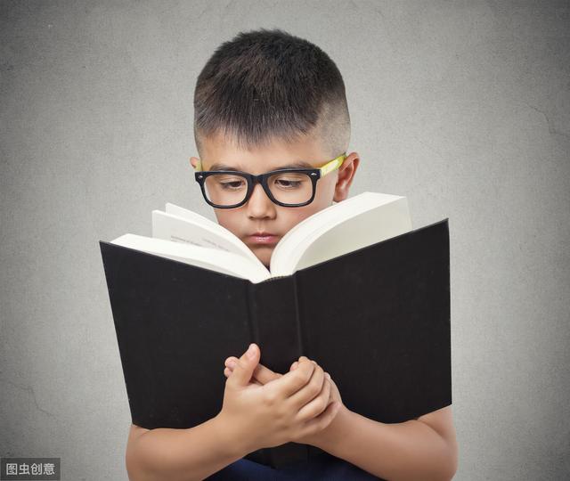 孩子视力下降不可盲目配眼镜