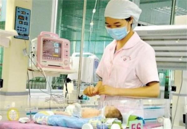 宝宝吃了妈妈做的土豆泥浑身抽搐呼吸困难，妈妈还让宝宝吃这个吗