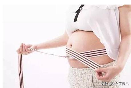 孕期出现肚皮发紧的现象，不用太多担心，可能是这3个原因引起的