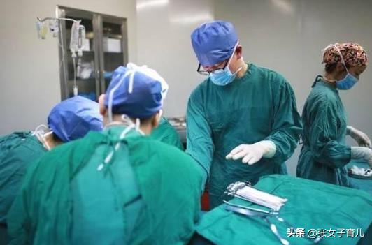 剖腹产后必须要平躺6小时，顺产却不用，这下终于知道原因了