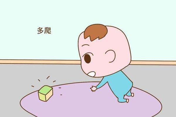 宝宝两岁前，家长有三件事很伤孩子，往往影响脊柱发展