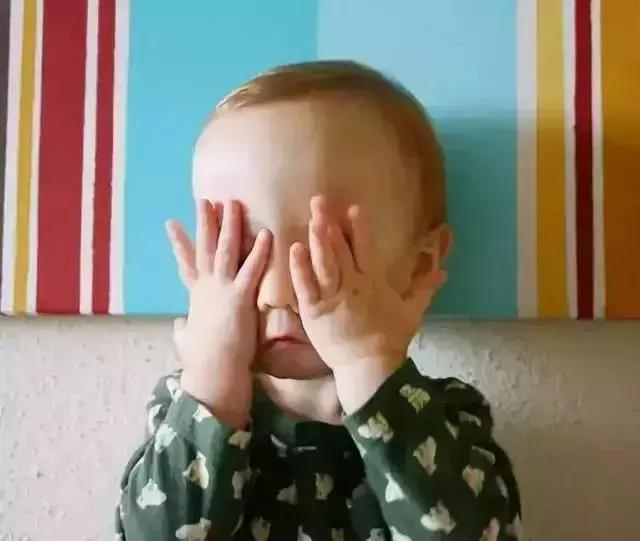 「亲子游戏」玩好“躲猫猫”，对孩子竟然有这么多好处