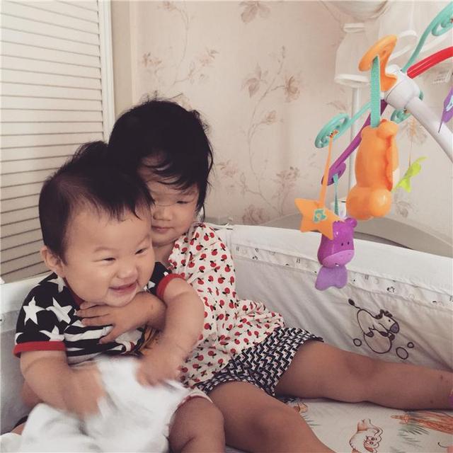 为什么孩子总爱打人？家长总爱这样做，别怪孩子越来越“暴力”