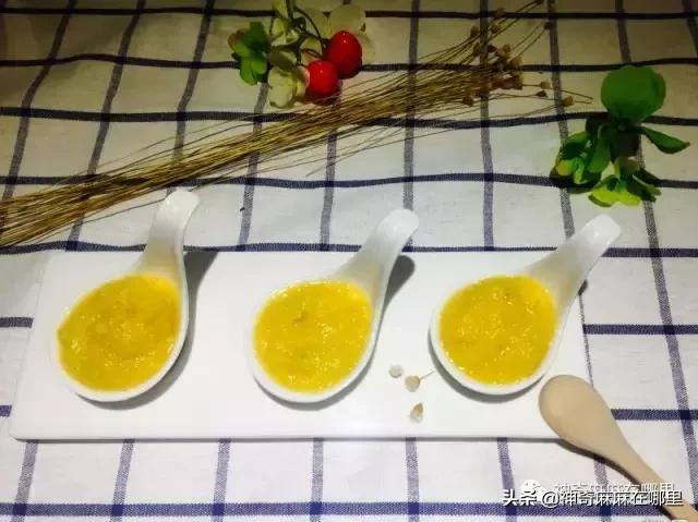 宝宝便秘或者不爱吃辅食咋办？辅食泥做一点点改变就可以