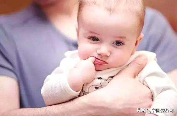 提高宝宝智力发育的几个小故事，很有用