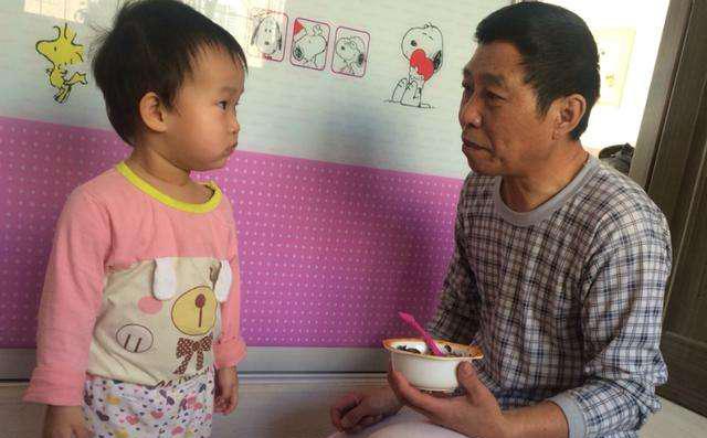 宝宝食欲不好、大便干硬？一旦积食毁所有，调整饮食预防很重要