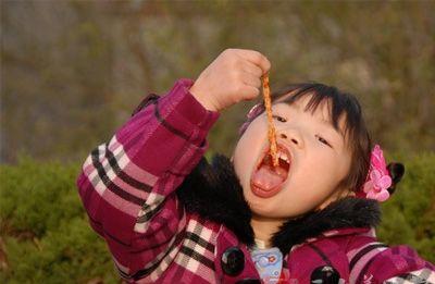 专家建议：孩子体内有积食，这4点很明显，家长用眼看就明白了
