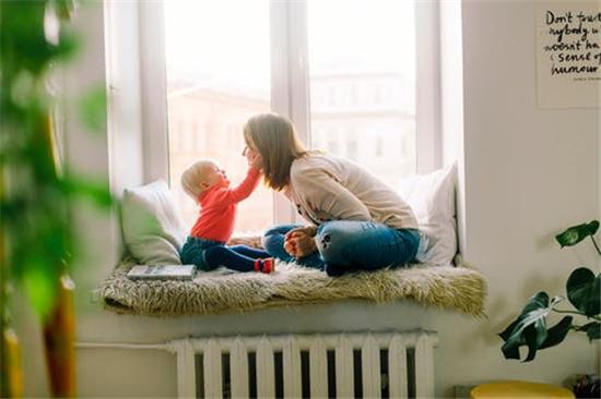 越吼孩子越不听话，育儿专家：试试这5招，比打骂吼叫更有效