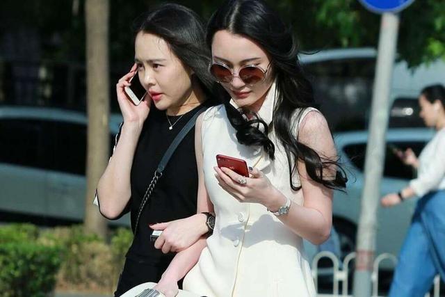 怀孕后不建议用化妆品，准妈妈遇到夏天，靠啥来防晒？