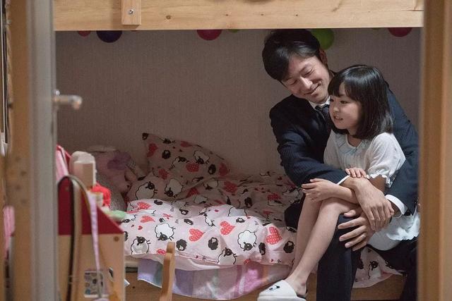 父亲在家里的坏脾气，女儿要用一生买单