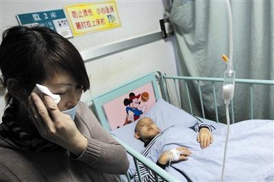 4岁男童10天换血7次，只因半根黄瓜，夏季这些食物你还在给娃吃？