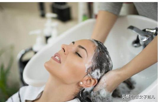 孕期脱发掉发怎么办？做好这些事情，不仅护发，还有助于胎儿发育