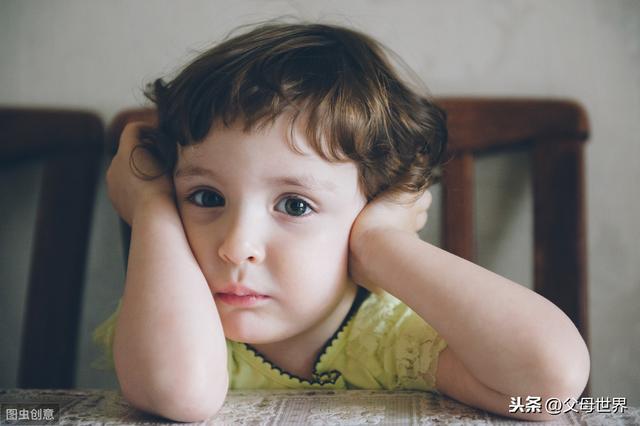 允许孩子哭，比哄孩子笑更重要！你的做法真的影响孩子未来