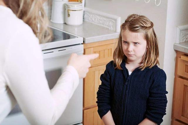 孩子总是不听话，做事总犯错？也许是家长的心态影响了孩子