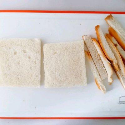 11M+花生酱吐司卷：宝宝辅食营养食谱菜谱